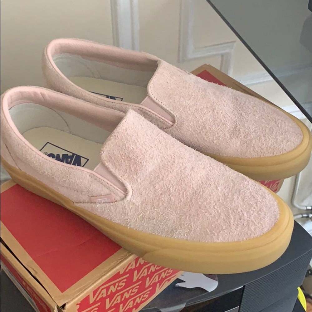 Vans Fuzzy Suede Classic Slip On
